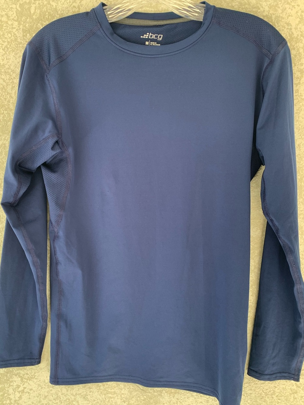 BCG Mens Navy Blue Long Sleeve Compression Shirt Mesh Panel Size M RN 098223